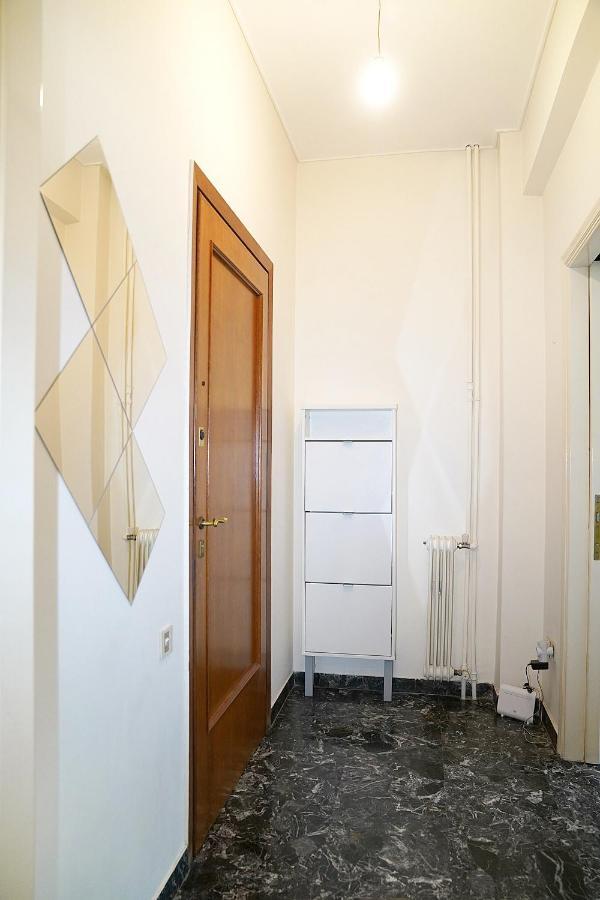 70M2 Apartment 4 Mins From Athens Central Station! Eksteriør billede