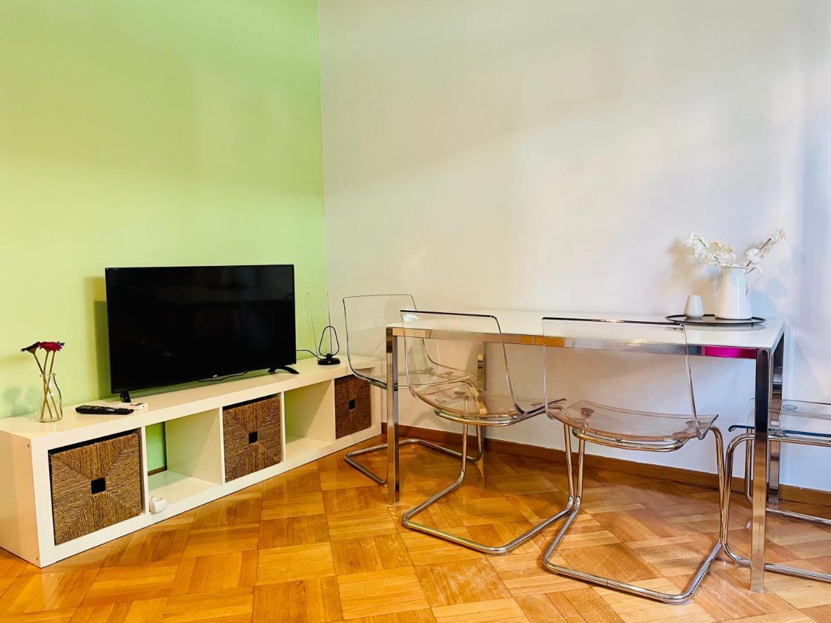 70M2 Apartment 4 Mins From Athens Central Station! Eksteriør billede